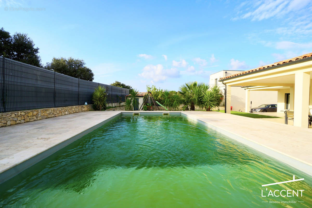 Maison à NIMES