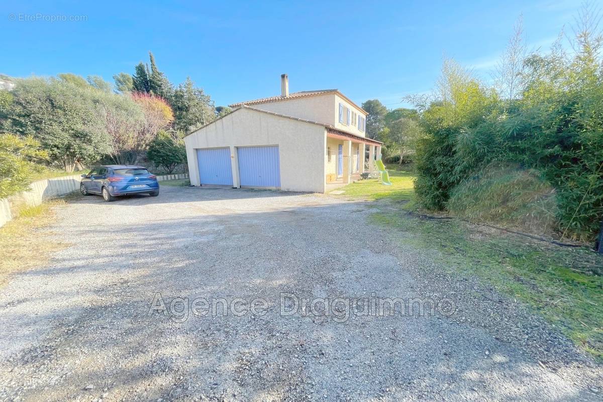 Maison à DRAGUIGNAN