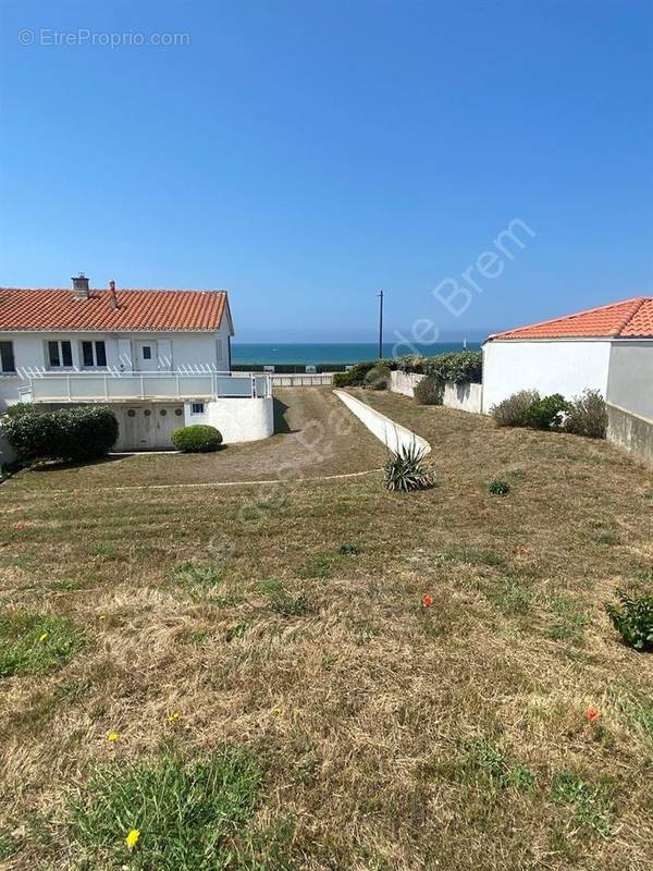 Terrain à BRETIGNOLLES-SUR-MER