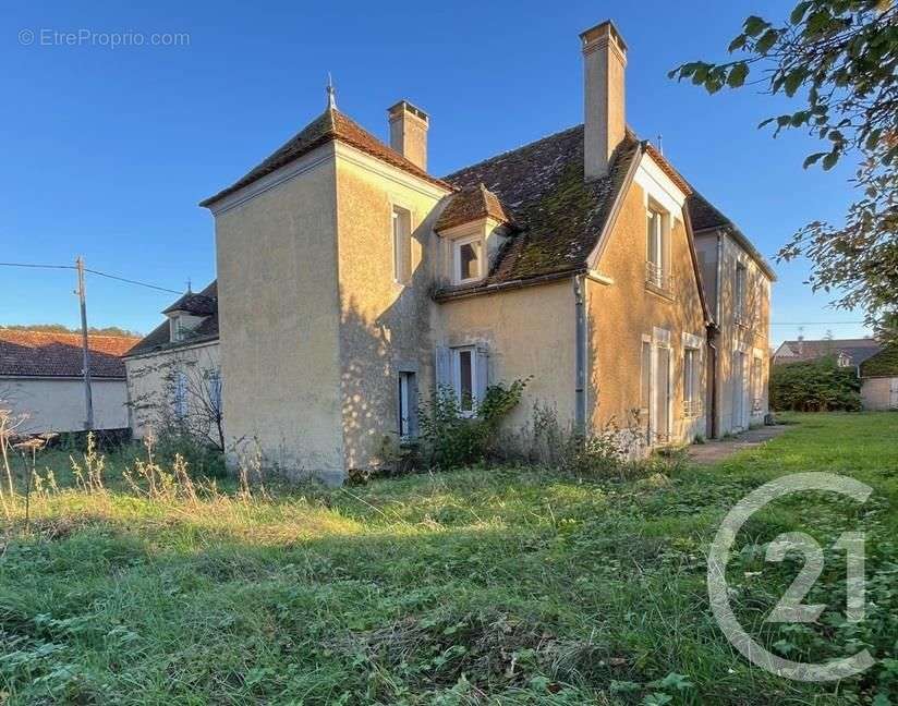 Maison à BRINON-SUR-BEUVRON