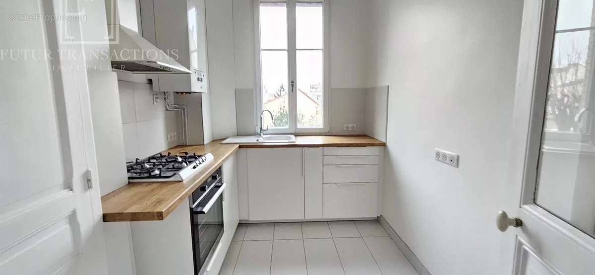 Appartement à COLOMBES