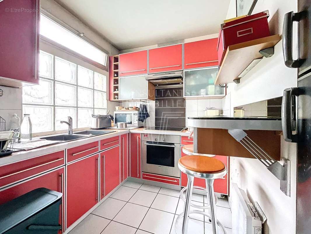 Appartement à PARIS-15E