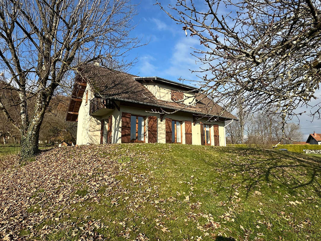 Maison à CHAPAREILLAN