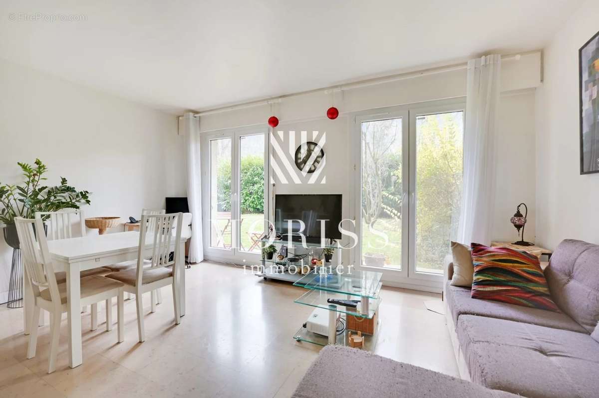 Appartement à NOGENT-SUR-MARNE