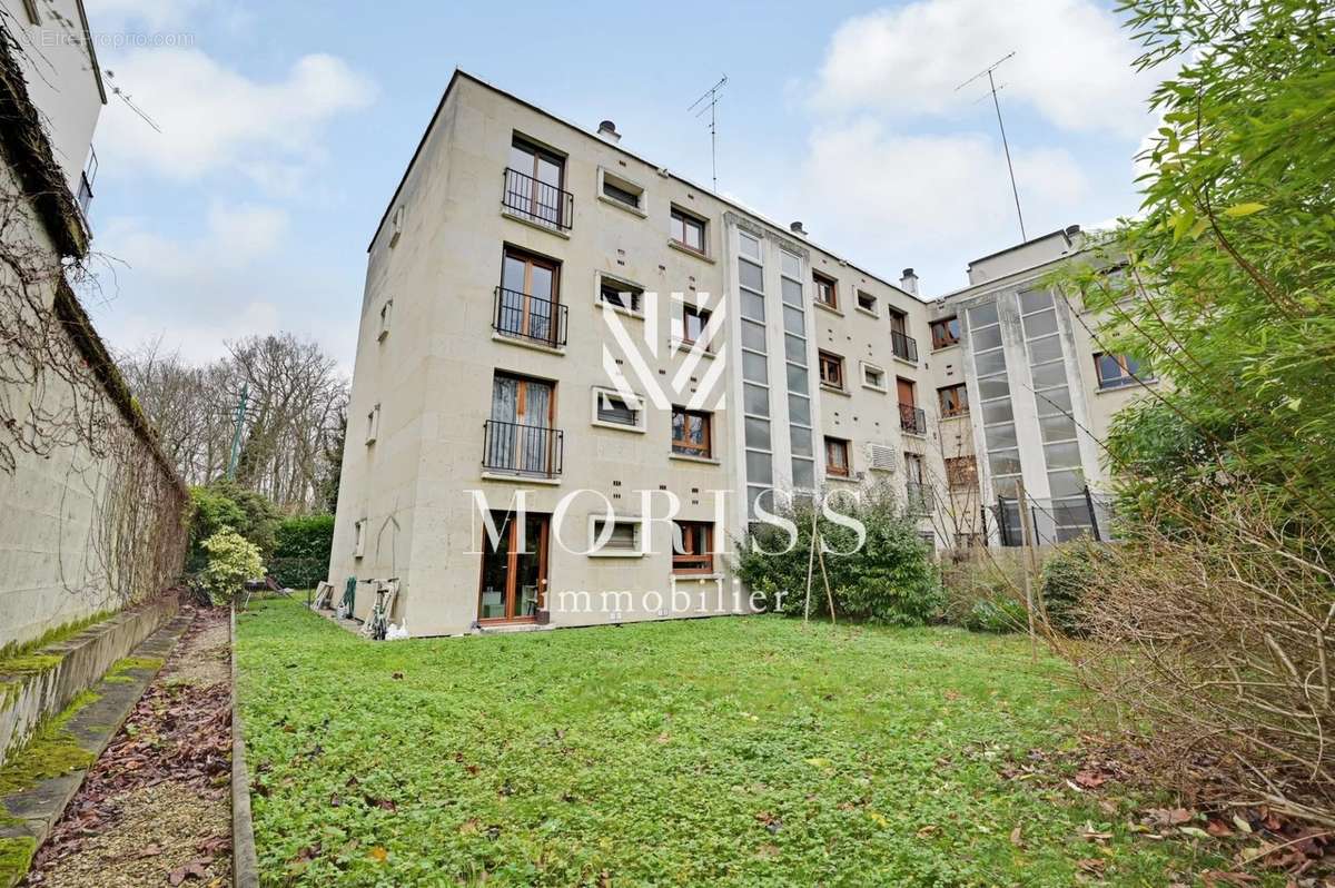 Appartement à NOGENT-SUR-MARNE