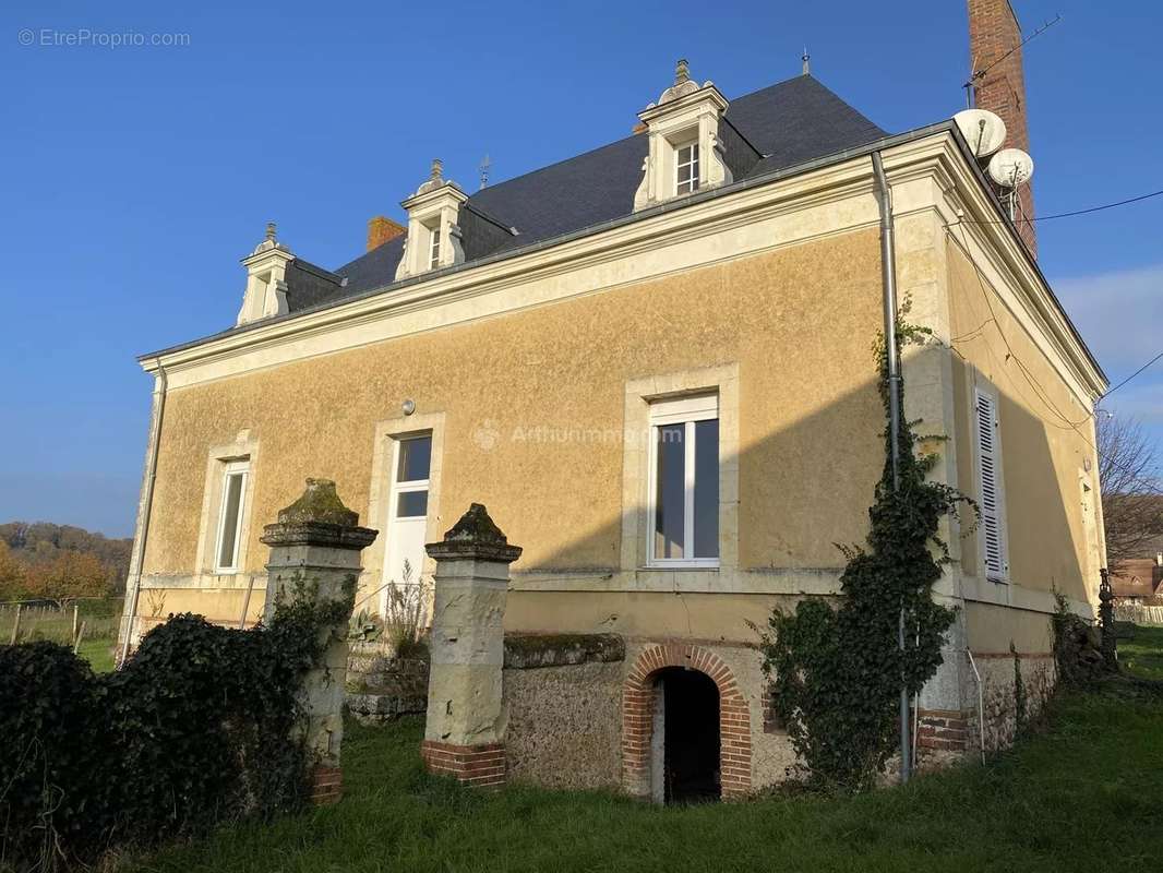 Maison à RUILLE-SUR-LOIR