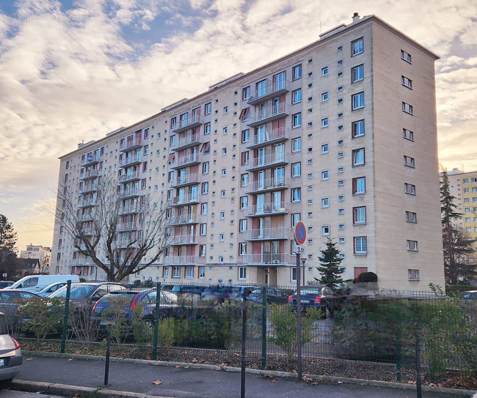 Appartement à DEUIL-LA-BARRE