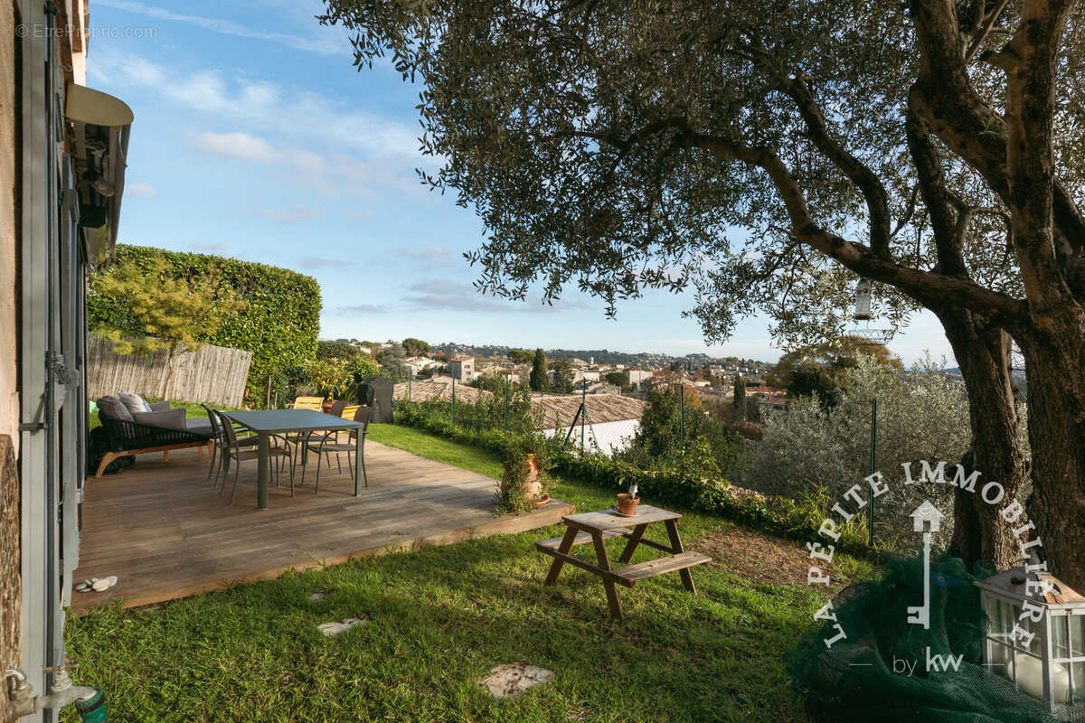 Maison à LA COLLE-SUR-LOUP