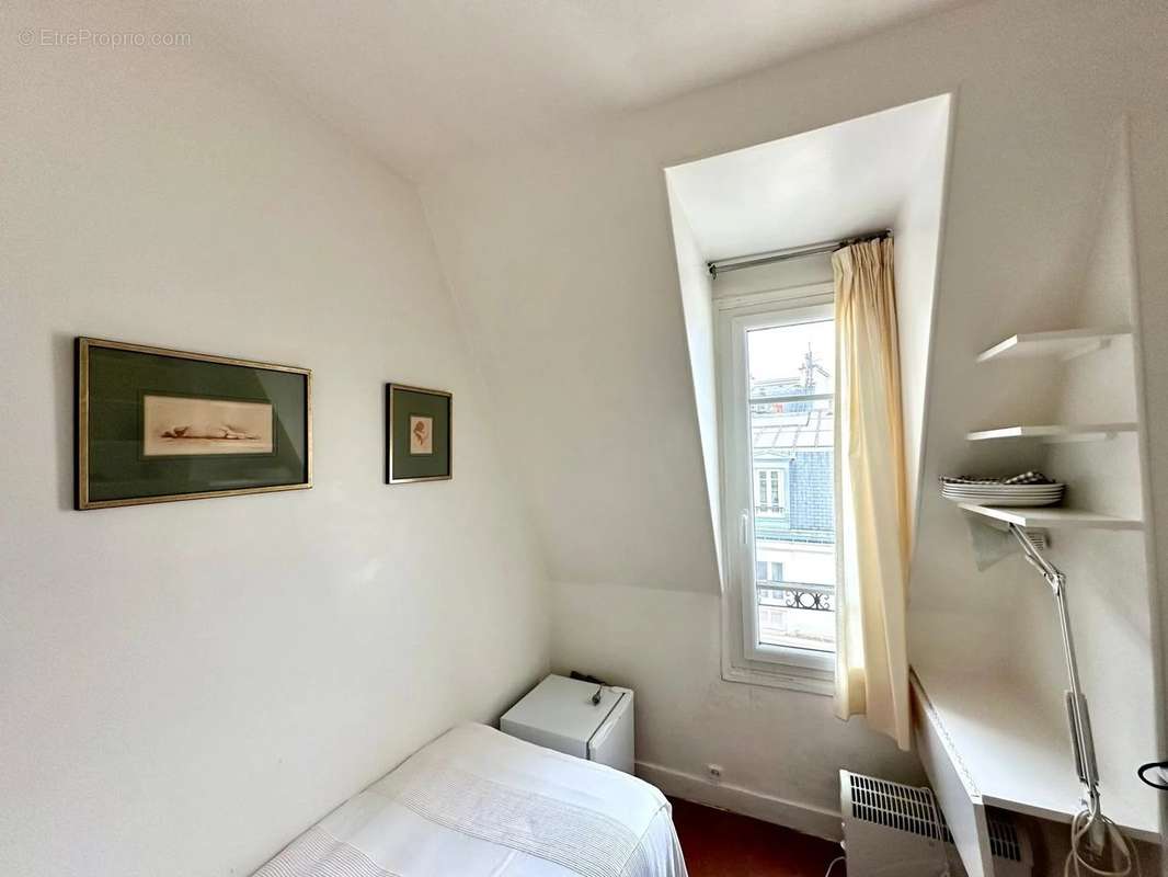 Appartement à PARIS-7E