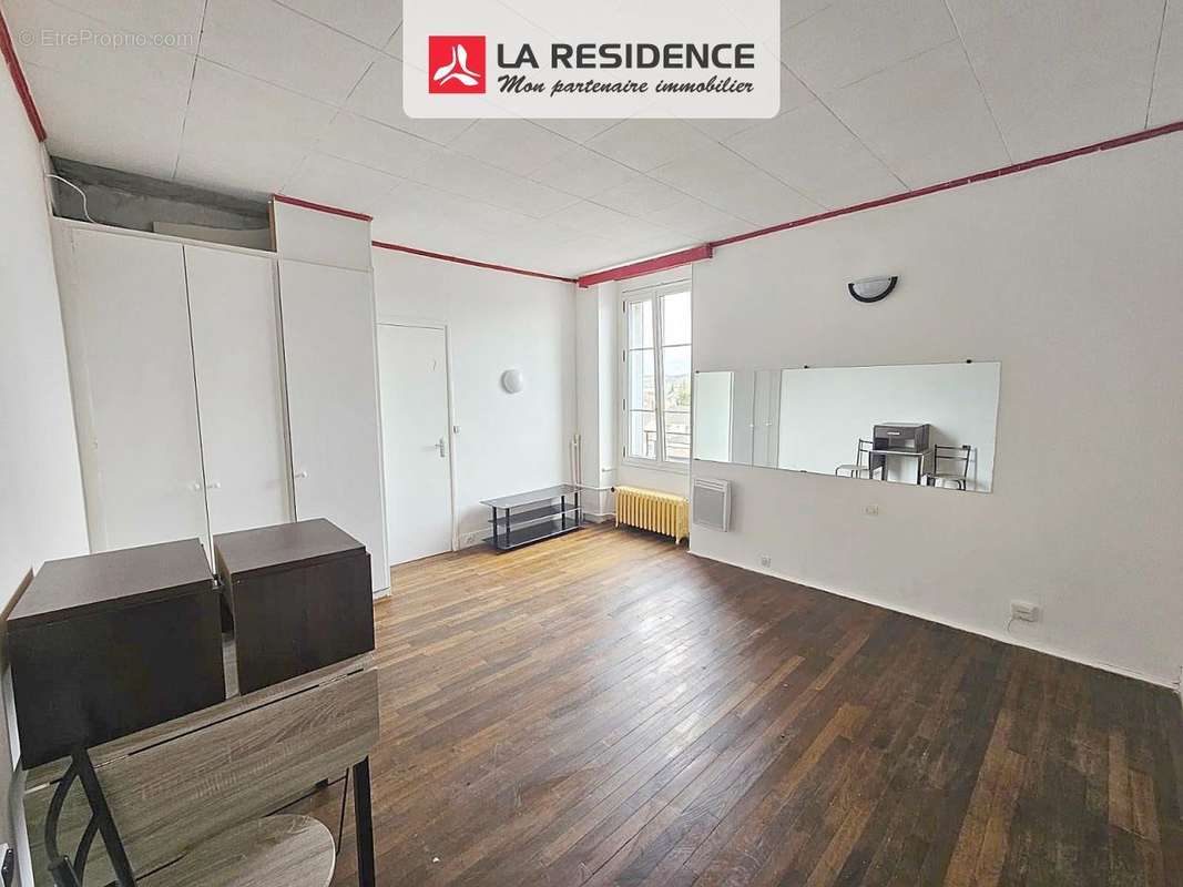 Appartement à STAINS