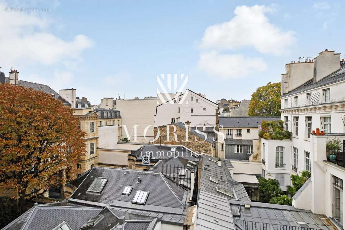 Appartement à PARIS-7E