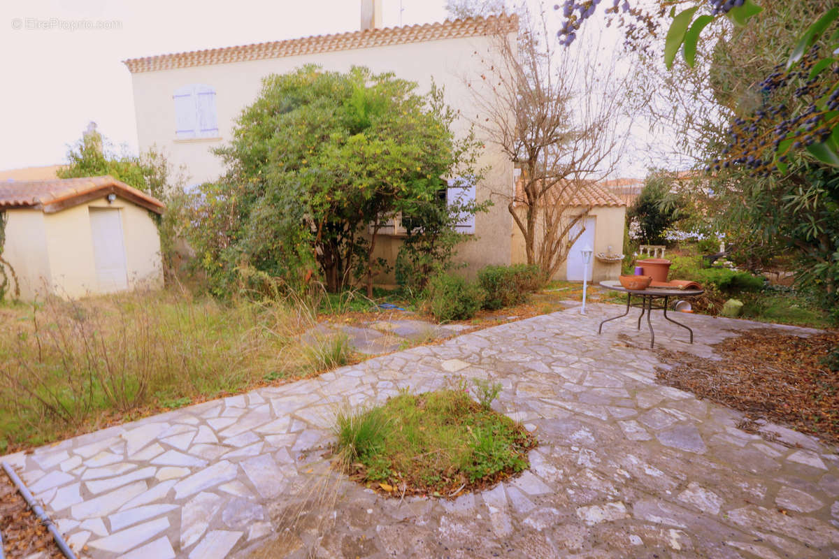 Maison à CASTRIES