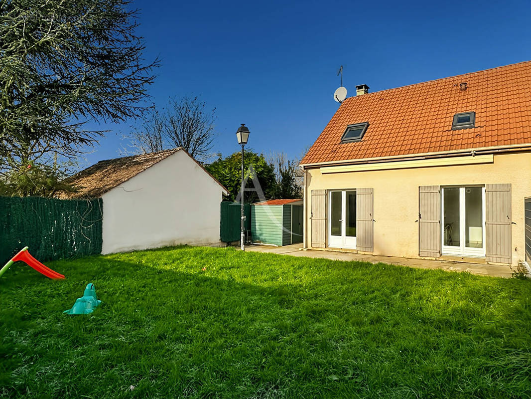 Maison à SOIGNOLLES-EN-BRIE