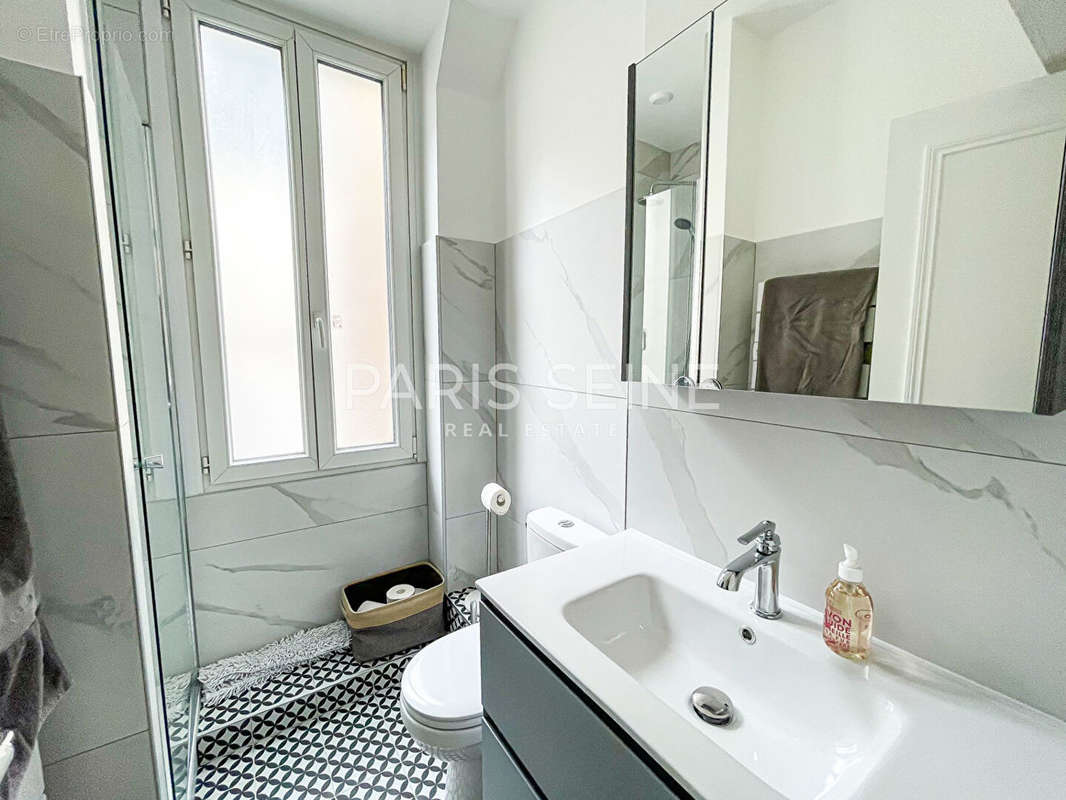 Appartement à PARIS-6E