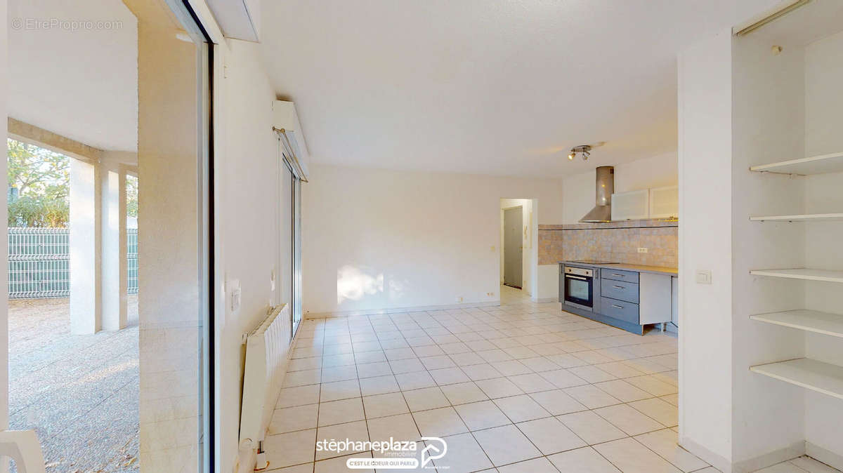 Appartement à MARSEILLE-12E