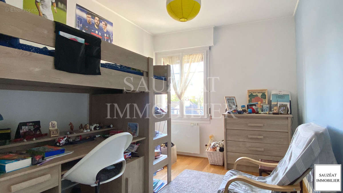 Appartement à BAGNEUX