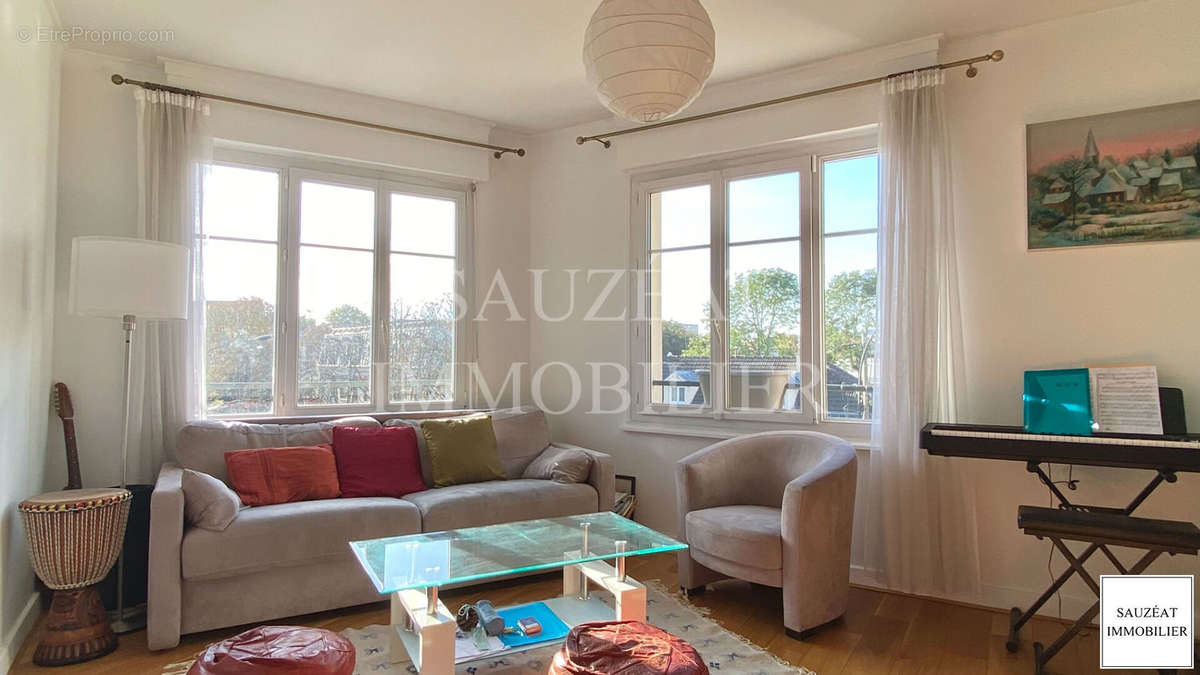 Appartement à BAGNEUX