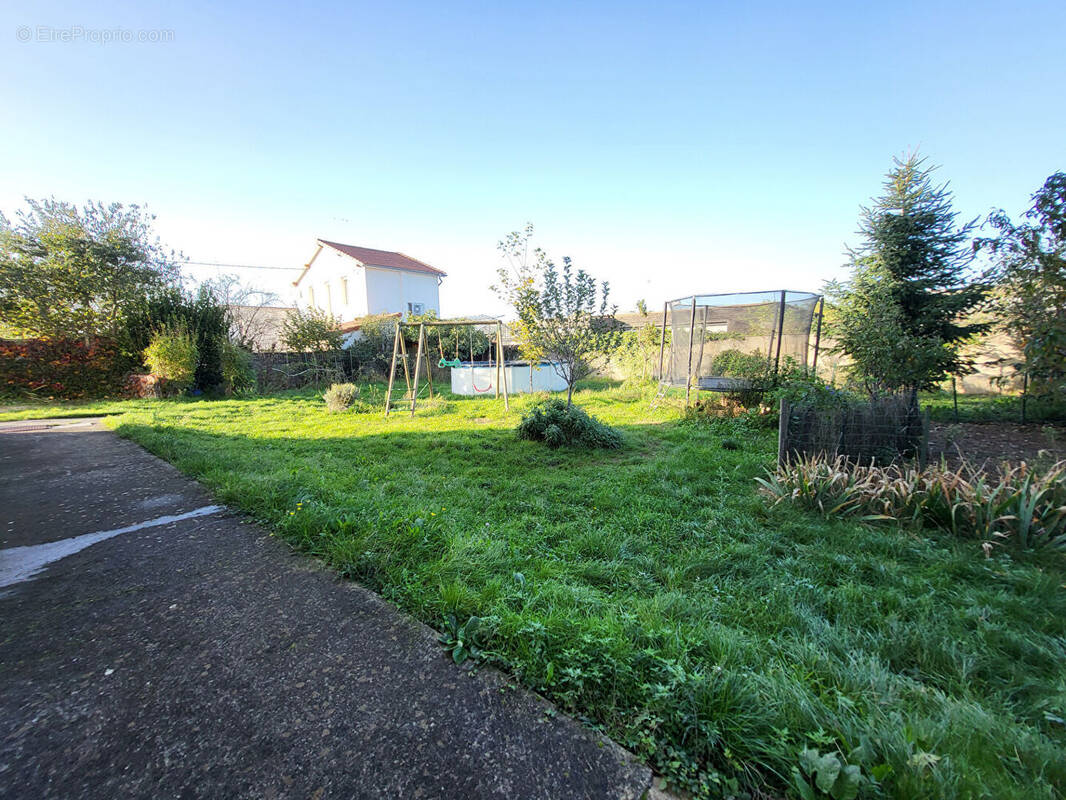 Appartement à ROMANS-SUR-ISERE