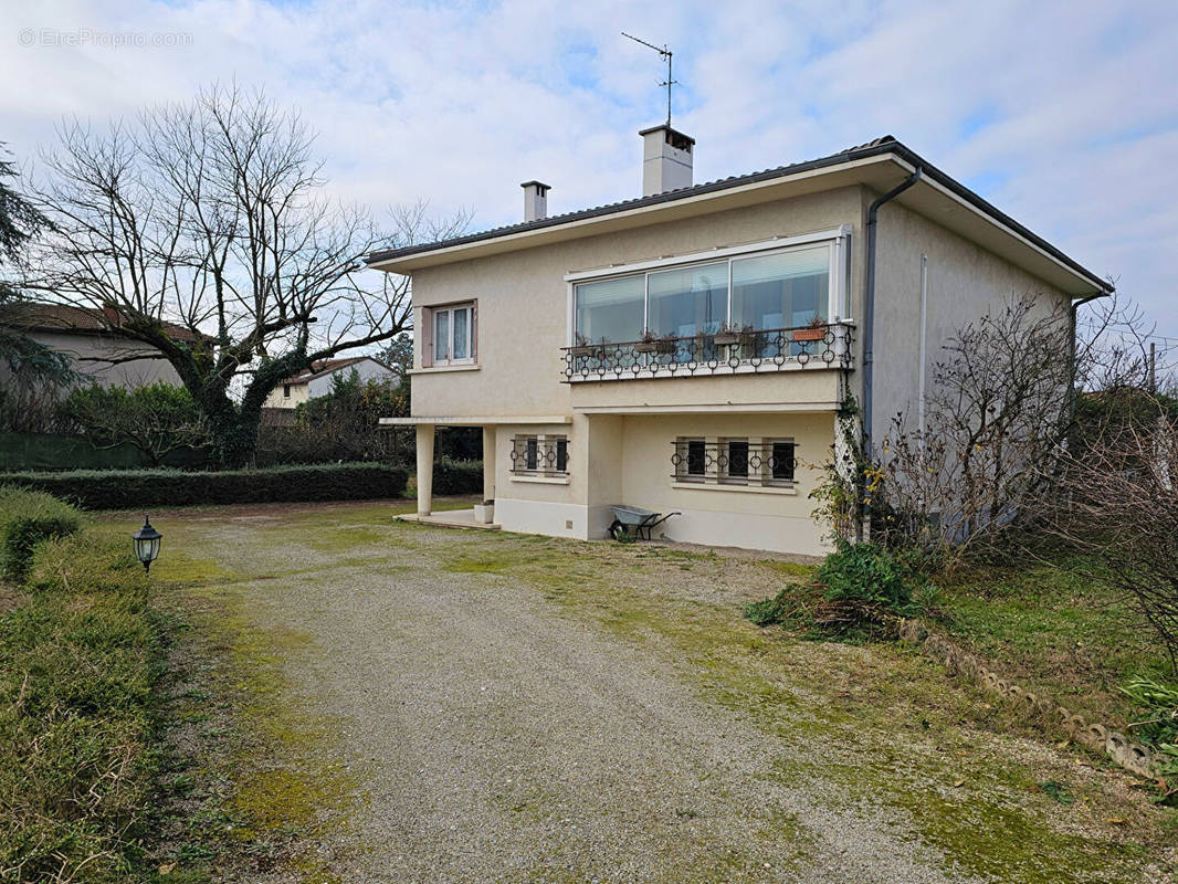 Maison à MOURS-SAINT-EUSEBE