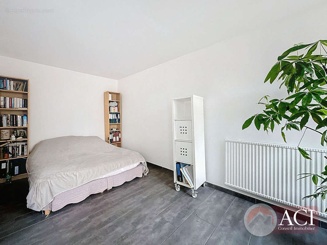 Appartement à EPINAY-SUR-SEINE