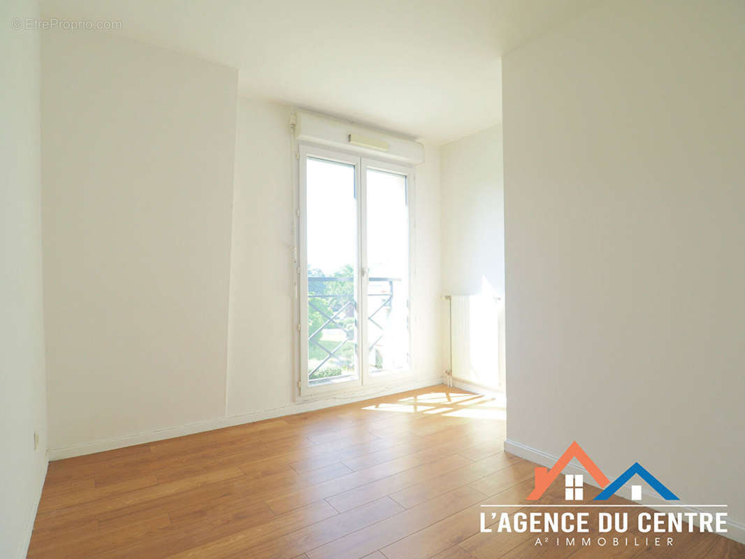 Appartement à VERNEUIL-SUR-SEINE