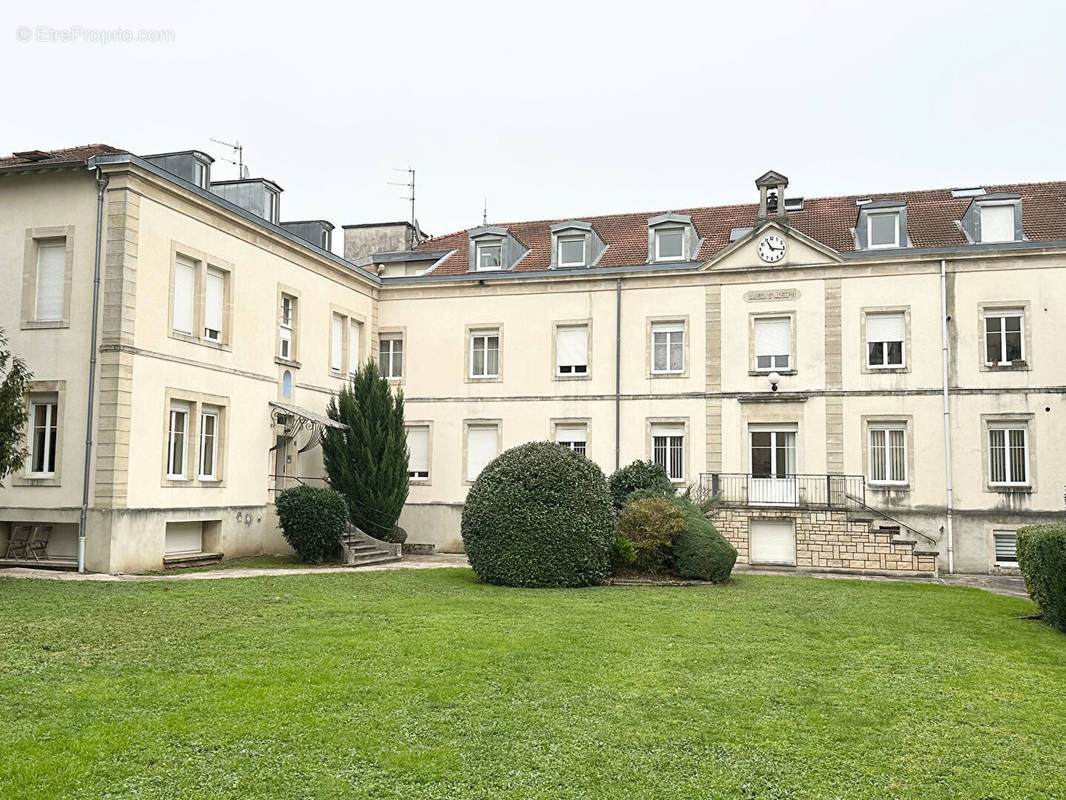 Appartement à ESSEY-LES-NANCY