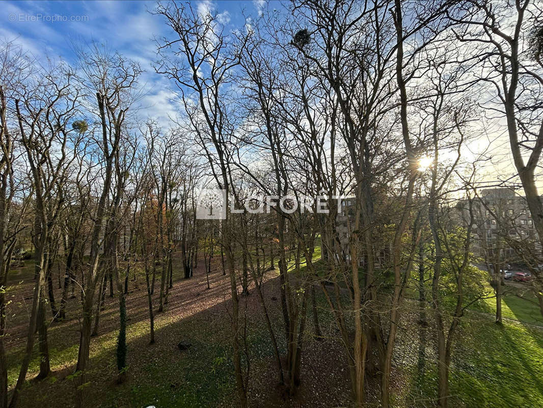 Appartement à VERNEUIL-SUR-SEINE