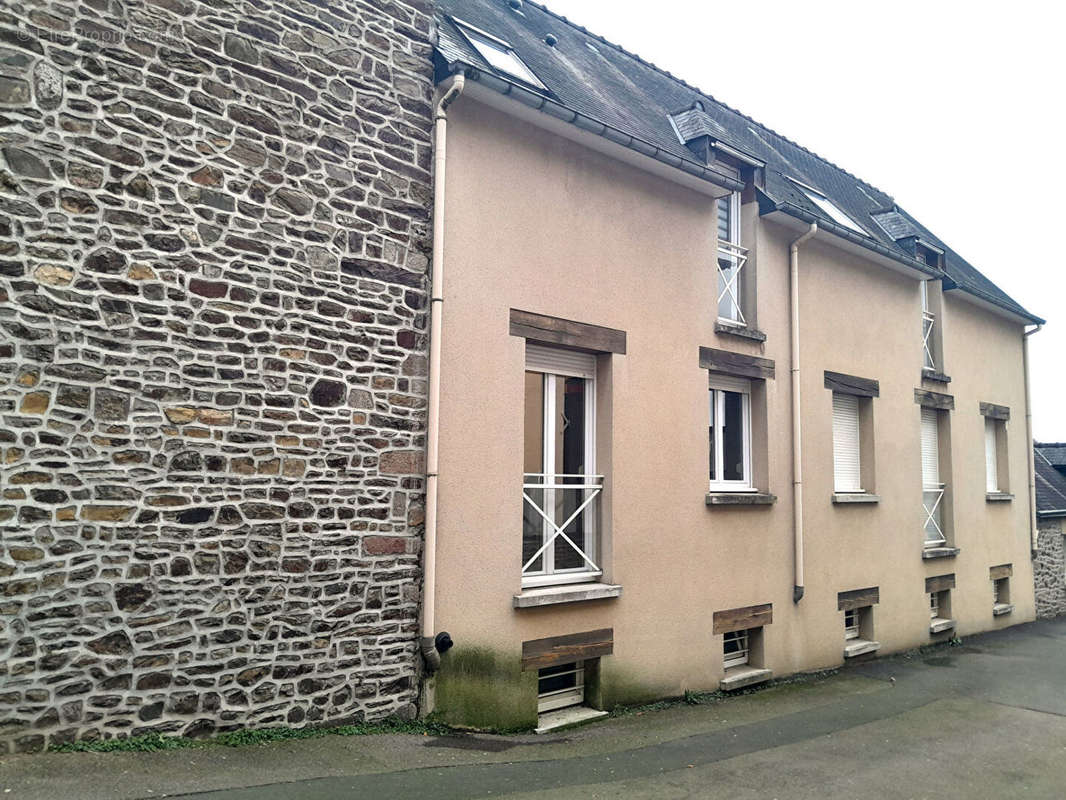 Appartement à FOUGERES