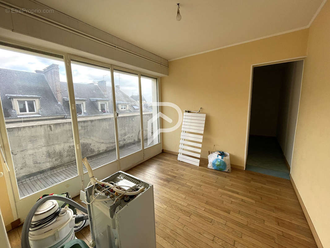 Appartement à CHARLEVILLE-MEZIERES