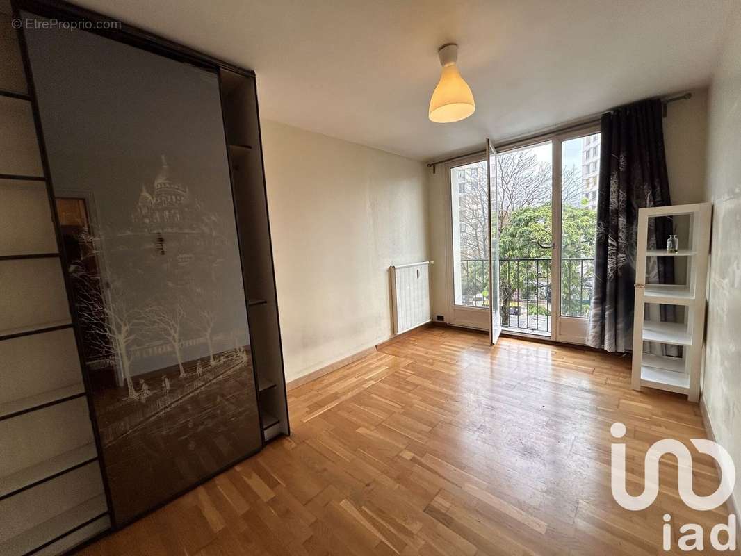 Photo 2 - Appartement à IVRY-SUR-SEINE