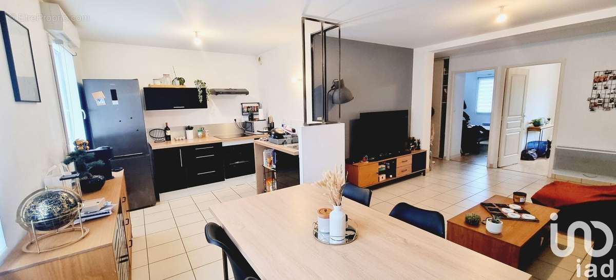 Photo 3 - Appartement à LES PONTS-DE-CE