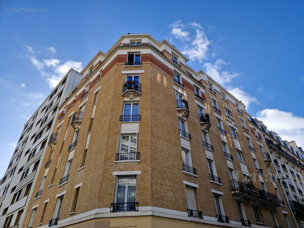 Appartement à PARIS-15E