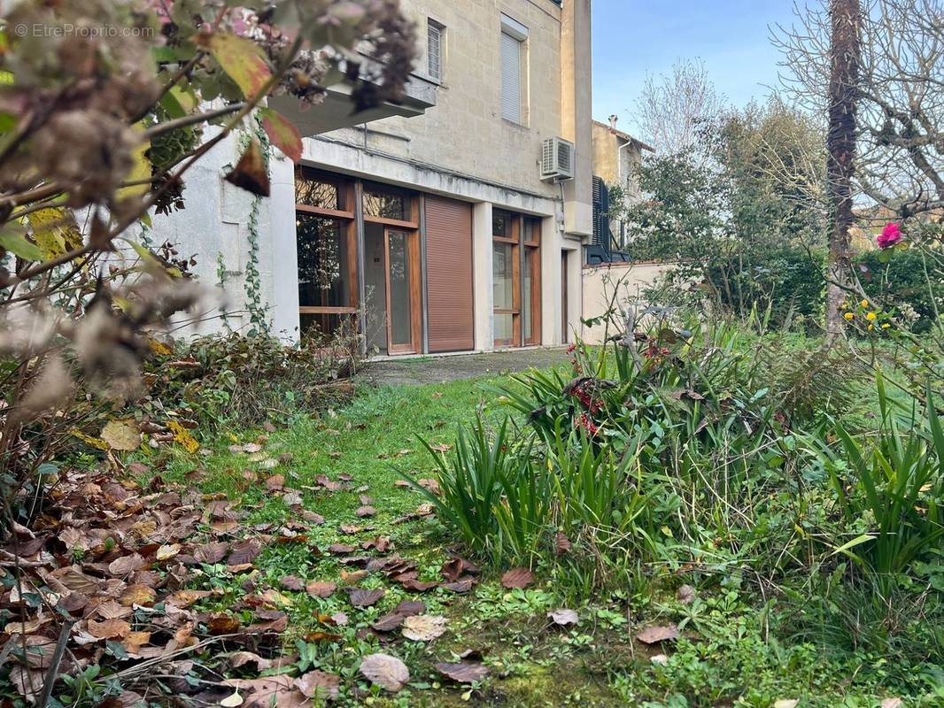 JARDIN ARRIERE  - Appartement à LE BOUSCAT