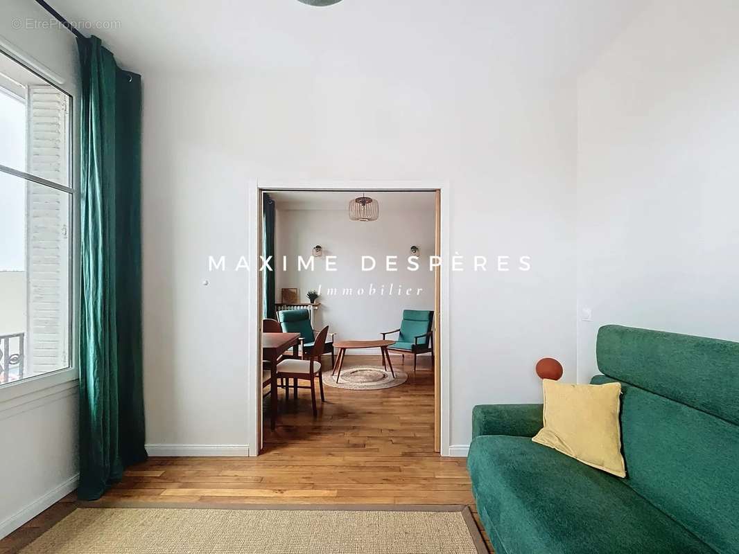 Appartement à NEUILLY-SUR-SEINE