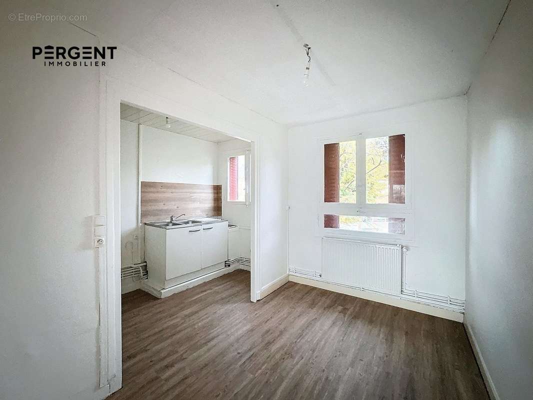 Appartement à CHARLEVILLE-MEZIERES