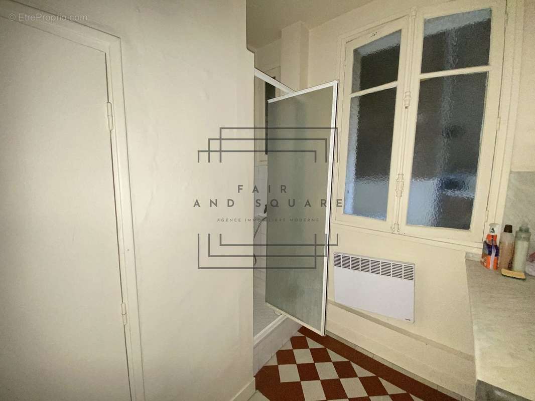 Appartement à NEUILLY-SUR-SEINE