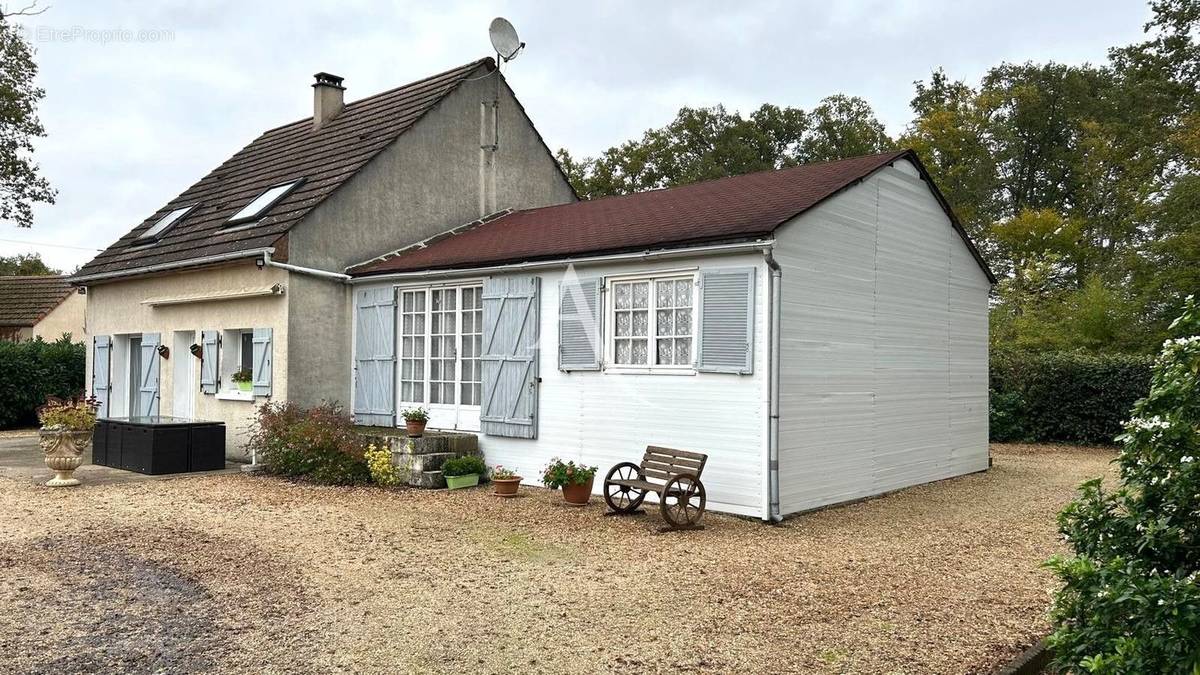 Maison à SOUPPES-SUR-LOING