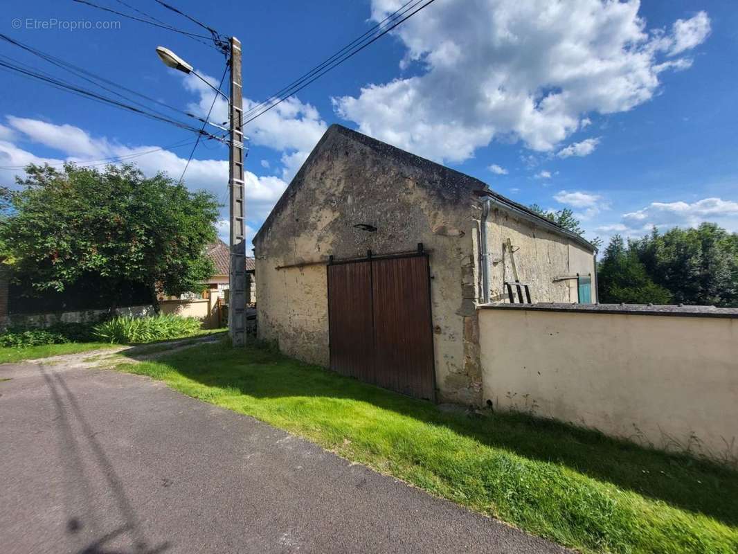 Maison à SAINT-GERMAIN-LAVAL