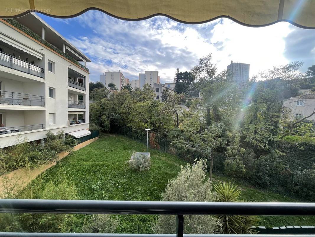 Appartement à MARSEILLE-11E