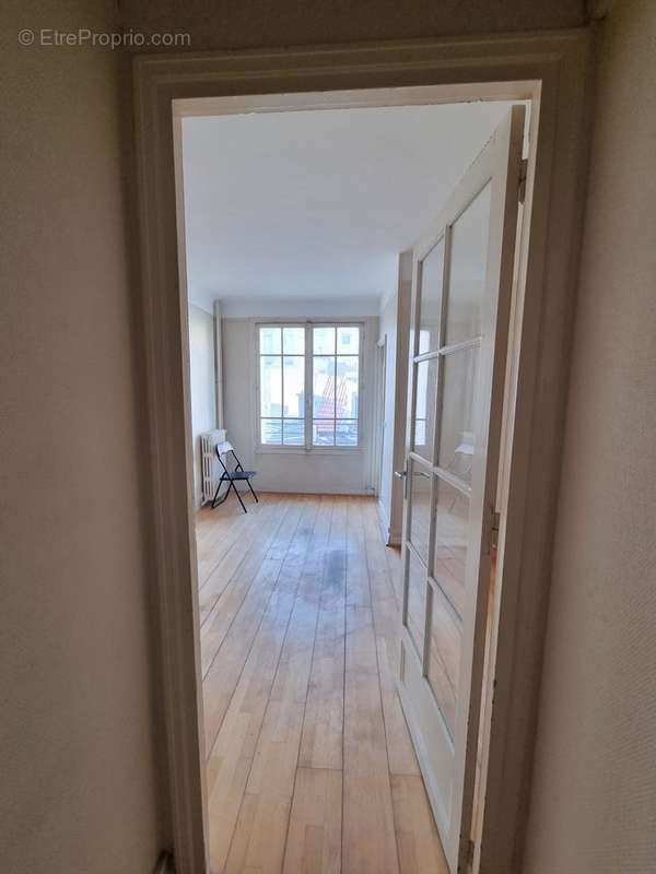 Appartement à PARIS-15E