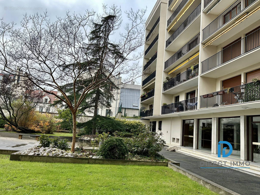 Appartement à SAINT-DENIS