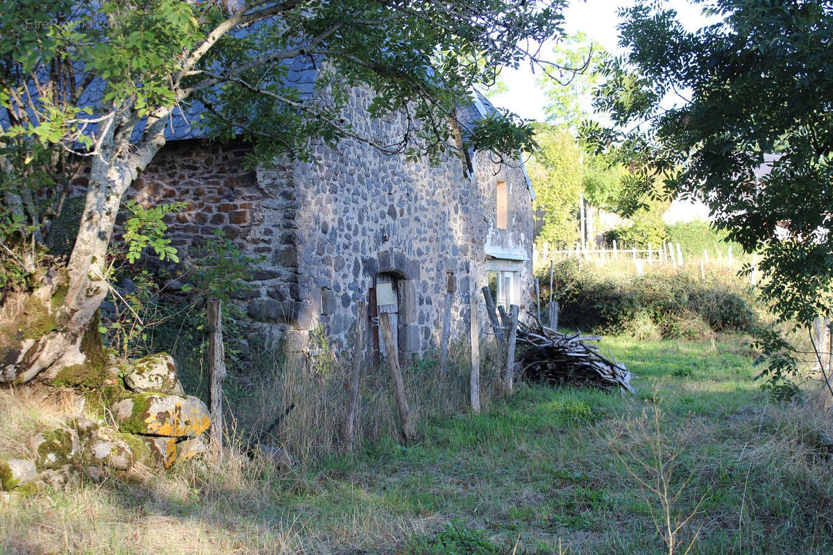 Maison à SAINT-BONNET-DE-SALERS