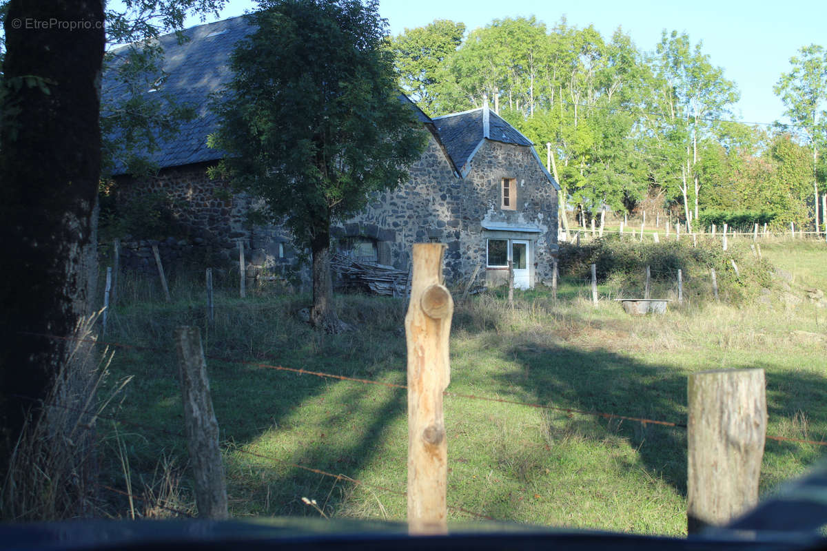 Maison à SAINT-BONNET-DE-SALERS