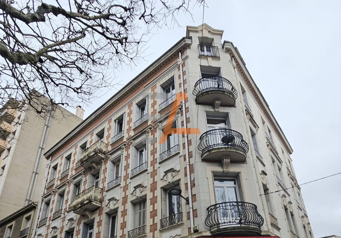 Appartement à SAINT-ETIENNE