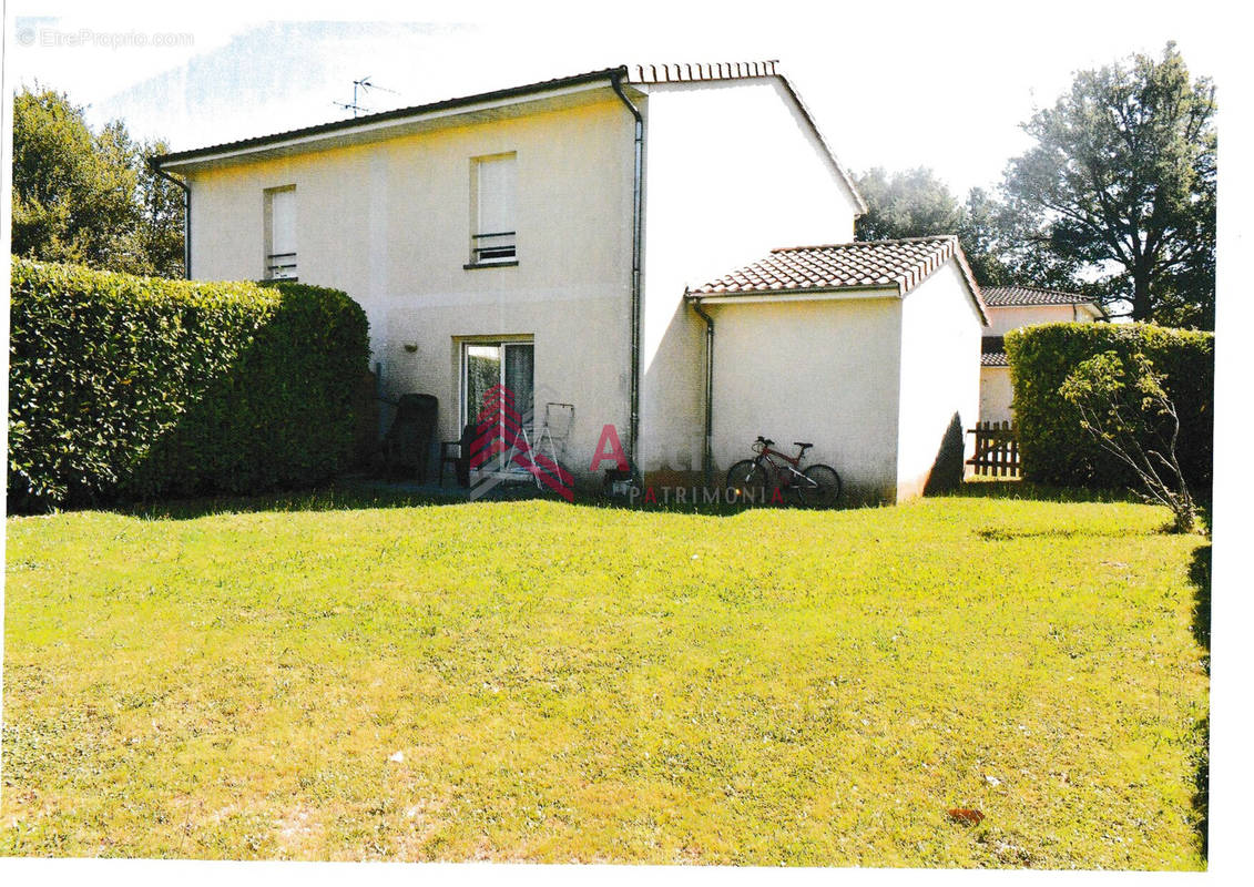 Maison à TERRASSON-LAVILLEDIEU