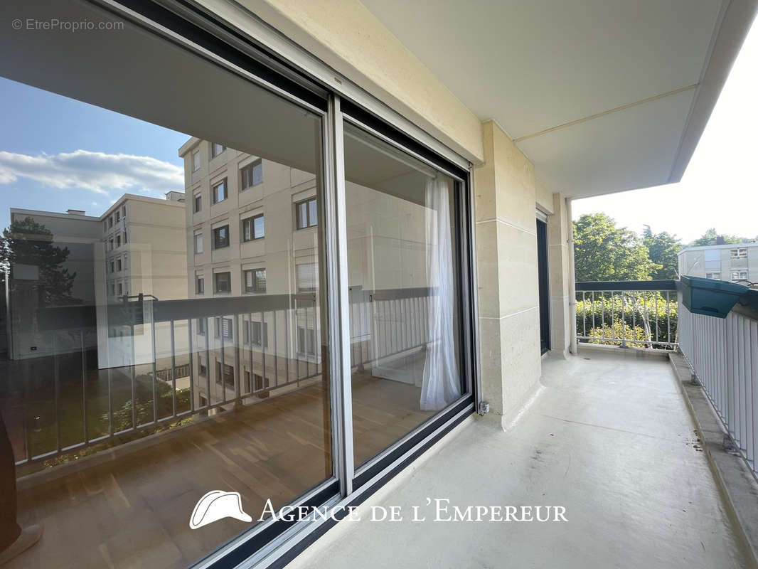 Appartement à RUEIL-MALMAISON