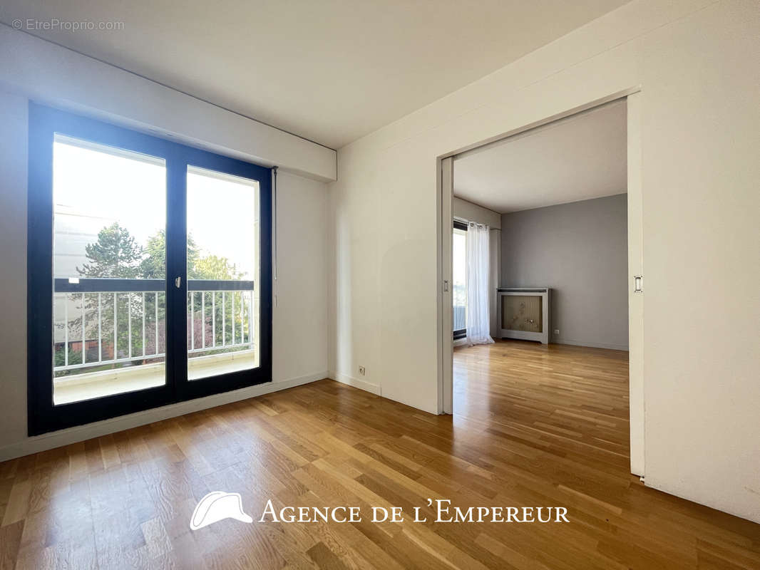 Appartement à RUEIL-MALMAISON