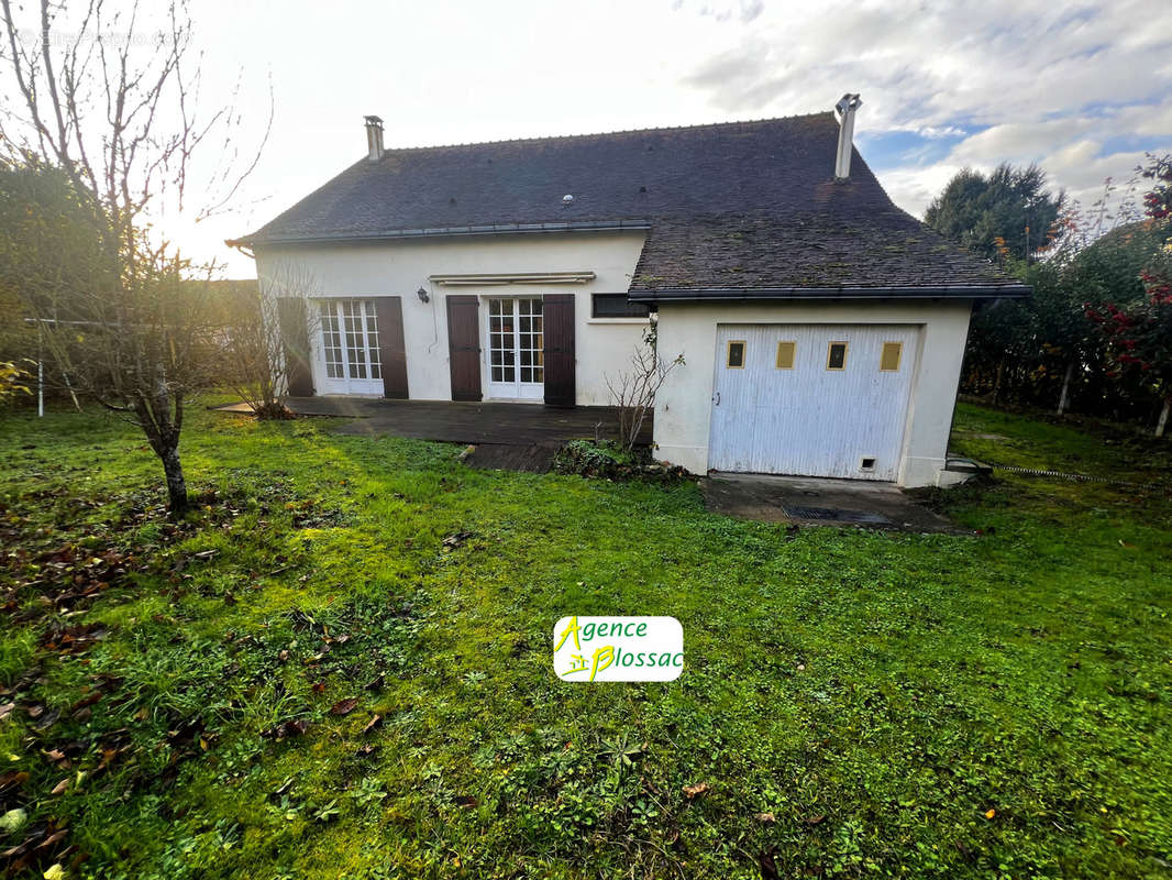 Maison à CHATELLERAULT