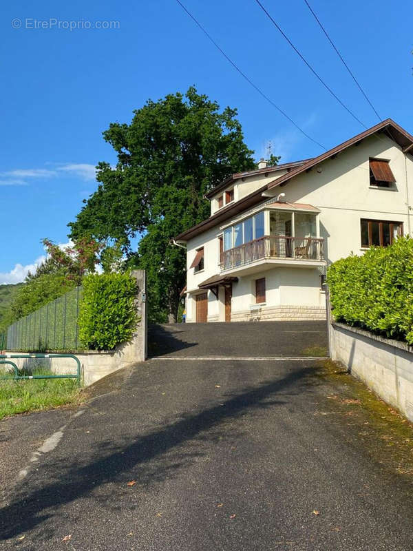 Maison à AMBERIEU-EN-BUGEY