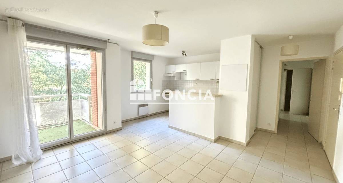 Appartement à SAINT-ORENS-DE-GAMEVILLE